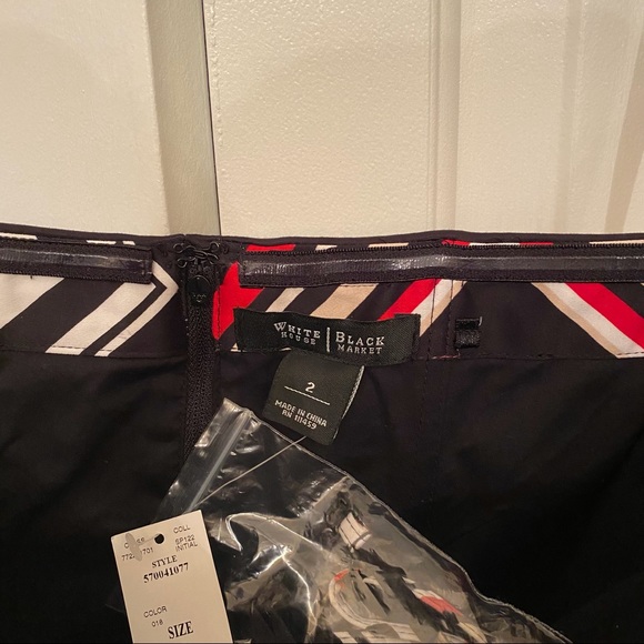 White House Black Market Red & Black Geometric Corset Bustier Top - Picture 3 of 9